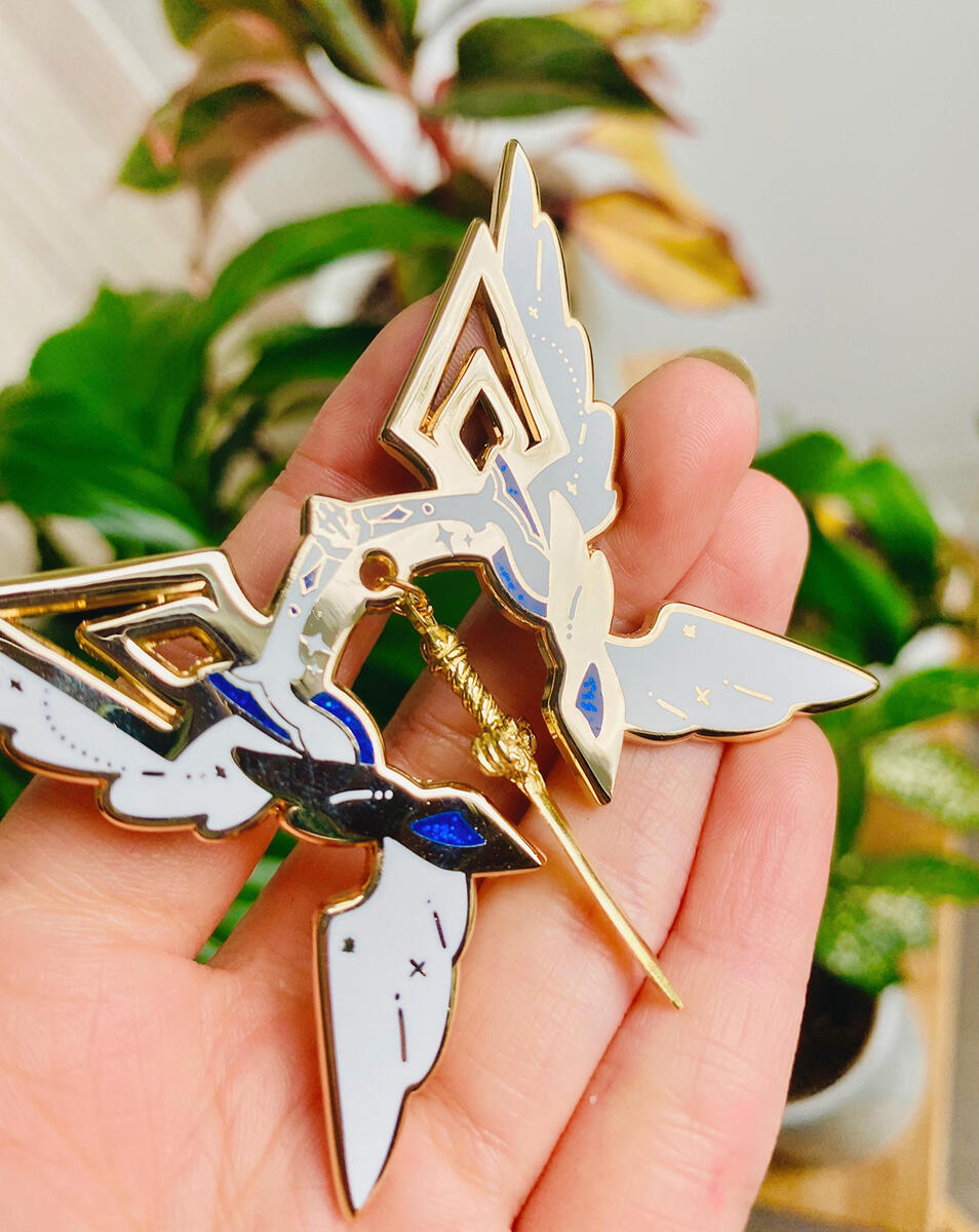 ffxiv - paladin enamel pin